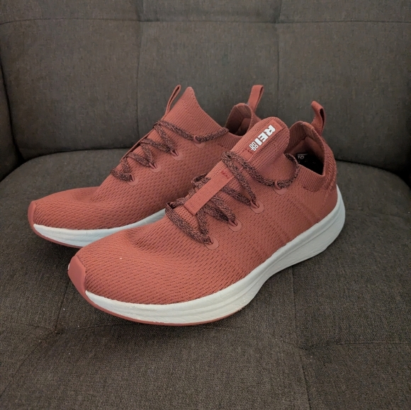 REI Co-op Beyonder Trail Sneaker Womens Coral Lace Up Hiking Knit Shoe Sz 10 - Picture 2 of 8